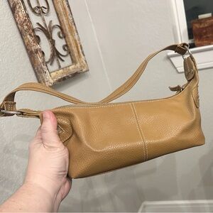 Vintage Mossimo Caramel Tan Pebbled Shoulder Zip Bag